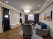 Satılır 4 otaqlı 210 m2 yeni tikili Gənclik m.