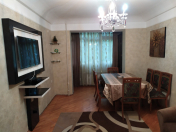 İcarəyə verilir 3 otaqlı 75 m2 köhnə tikili Park Bulvar