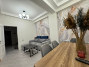 Satılır 3 otaqlı 76 m2 yeni tikili 28 May m.