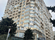 Satılır 3 otaqlı 145 m2 yeni tikili Elmlər Akademiyası m.