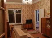 Satılır 3 otaqlı 72 m2 köhnə tikili Elmlər Akademiyası m.