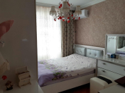 Satılır 3 otaqlı 67 m2 köhnə tikili Hövsan