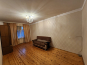 İcarəyə verilir 2 otaqlı 60 m2 köhnə tikili 9 mkr