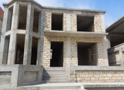 Satılır 8 otaqlı 270 m2 villa Şıxov