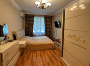 Satılır 3 otaqlı 70 m2 köhnə tikili Həzi Aslanov m.