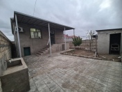 Satılır 3 otaqlı 67.2 m2 həyət evi Ramana