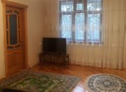 Satılır 2 otaqlı 41 m2 köhnə tikili 3 mkr