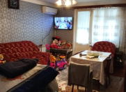 Satılır 2 otaqlı 62 m2 köhnə tikili Qara Qarayev m.