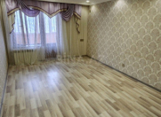 Satılır 2 otaqlı 65 m2 köhnə tikili Gənclik m.