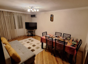 Satılır 3 otaqlı 78 m2 köhnə tikili Elmlər Akademiyası m.