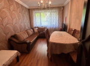 Satılır 3 otaqlı 90 m2 köhnə tikili Həzi Aslanov m.