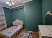 İcarəyə verilir 3 otaqlı 125 m2 yeni tikili 8 Noyabr m.