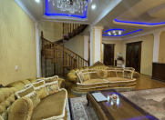 Satılır 4 otaqlı 190 m2 yeni tikili Nəriman Nərimanov m.