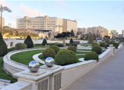 Satılır 2 otaqlı 70 m2 yeni tikili Gənclik m.