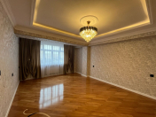 Satılır 1 otaqlı 63 m2 köhnə tikili Nəriman Nərimanov m.