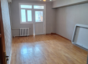 İcarəyə verilir 3 otaqlı 65 m2 köhnə tikili Gənclik m.