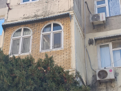 Satılır 2 otaqlı 46 m2 köhnə tikili 8 km