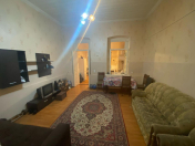 Satılır 3 otaqlı 70 m2 köhnə tikili İçəri Şəhər m.