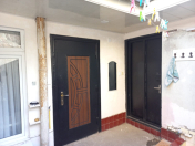 Satılır 2 otaqlı 74 m2 köhnə tikili İnşaatçılar m.