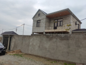 Satılır 4 otaqlı 180 m2 villa Saray