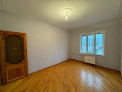 Satılır 3 otaqlı 70 m2 köhnə tikili Y.Günəşli