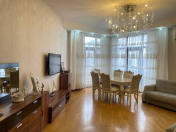 Satılır 3 otaqlı 120 m2 yeni tikili Nəriman Nərimanov m.