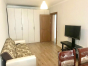 Satılır 2 otaqlı 80 m2 yeni tikili Nəriman Nərimanov m.