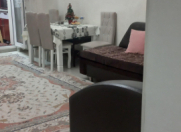 Satılır 2 otaqlı 50 m2 köhnə tikili Memar Əcəmi m.