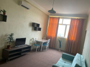 İcarəyə verilir 1 otaqlı 40 m2 yeni tikili Nizami m.