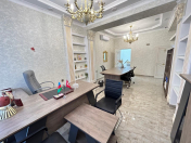 İcarəyə verilir 4 otaqlı 85 m2 ofis Nəriman Nərimanov m.