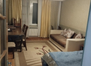 İcarəyə verilir 3 otaqlı 80 m2 köhnə tikili Elmlər Akademiyası m.