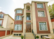 İcarəyə verilir 8 otaqlı 1000 m2 villa Badamdar