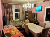 Satılır 3 otaqlı 75 m2 köhnə tikili Xalqlar Dostluğu m.