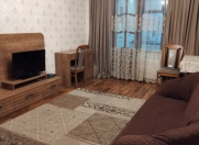 Satılır 3 otaqlı 80 m2 köhnə tikili İnşaatçılar m.