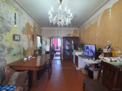 Satılır 2 otaqlı 50 m2 köhnə tikili 3 mkr