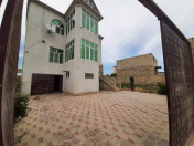 Satılır 5 otaqlı 200 m2 həyət evi Ceyranbatan
