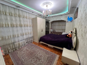 Satılır 4 otaqlı 100 m2 köhnə tikili Təhsil Nazirliyi