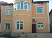 İcarəyə verilir 6 otaqlı 360 m2 həyət evi Badamdar