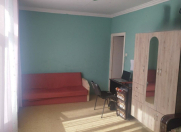 Satılır 3 otaqlı 60 m2 köhnə tikili Həzi Aslanov m.