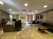 İcarəyə verilir 32 otaqlı 1640 m2 obyekt Elmlər Akademiyası m.