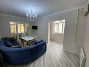 İcarəyə verilir 2 otaqlı 65 m2 köhnə tikili 8 mkr