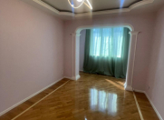 Satılır 2 otaqlı 70 m2 köhnə tikili 9 mkr