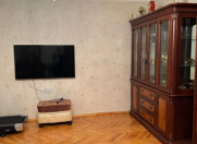 İcarəyə verilir 3 otaqlı 100 m2 köhnə tikili Elmlər Akademiyası m.