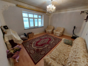 İcarəyə verilir 2 otaqlı 60 m2 köhnə tikili 28 May m.