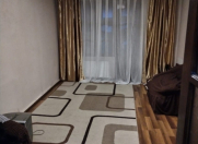 Satılır 3 otaqlı 80 m2 köhnə tikili İnşaatçılar m.