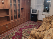 İcarəyə verilir 3 otaqlı 78 m2 köhnə tikili Əhmədli m.