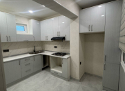 İcarəyə verilir 2 otaqlı 60 m2 köhnə tikili Memar Əcəmi m.