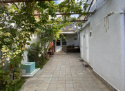 Satılır 3 otaqlı 120 m2 həyət evi Qaraçuxur