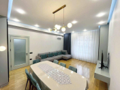 İcarəyə verilir 3 otaqlı 145 m2 yeni tikili Ağ şəhər