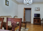 İcarəyə verilir 3 otaqlı 80 m2 köhnə tikili Nəriman Nərimanov m.